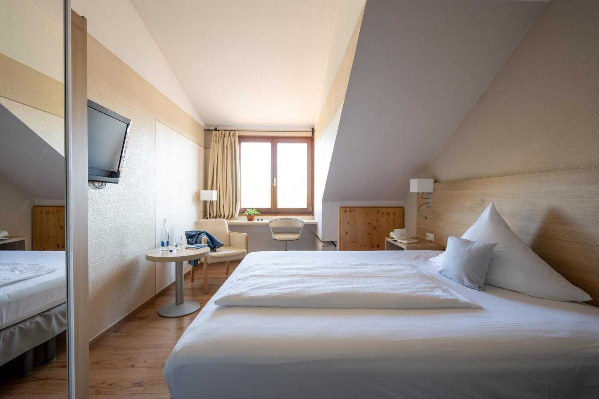 Hotel Gasthof Roessle Stetten am Kalten Markt Eksteriør billede